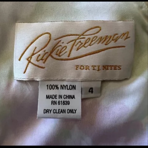 Rickie Freeman for T.J Nites Mesh Beaded Floor Length Gown Size 4 - Picture 12 of 14